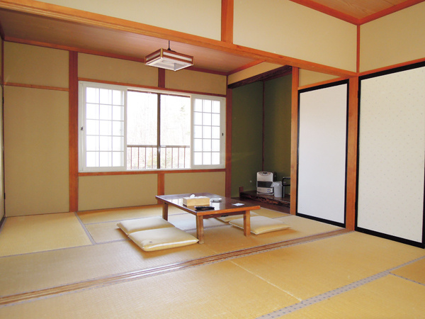 岩山の山荘 岩根山荘