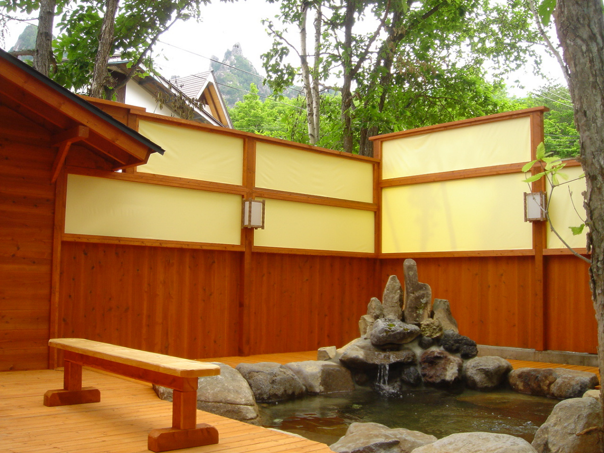 岩根山荘